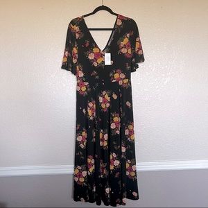 NWT Torrid Floral MIDI Dress